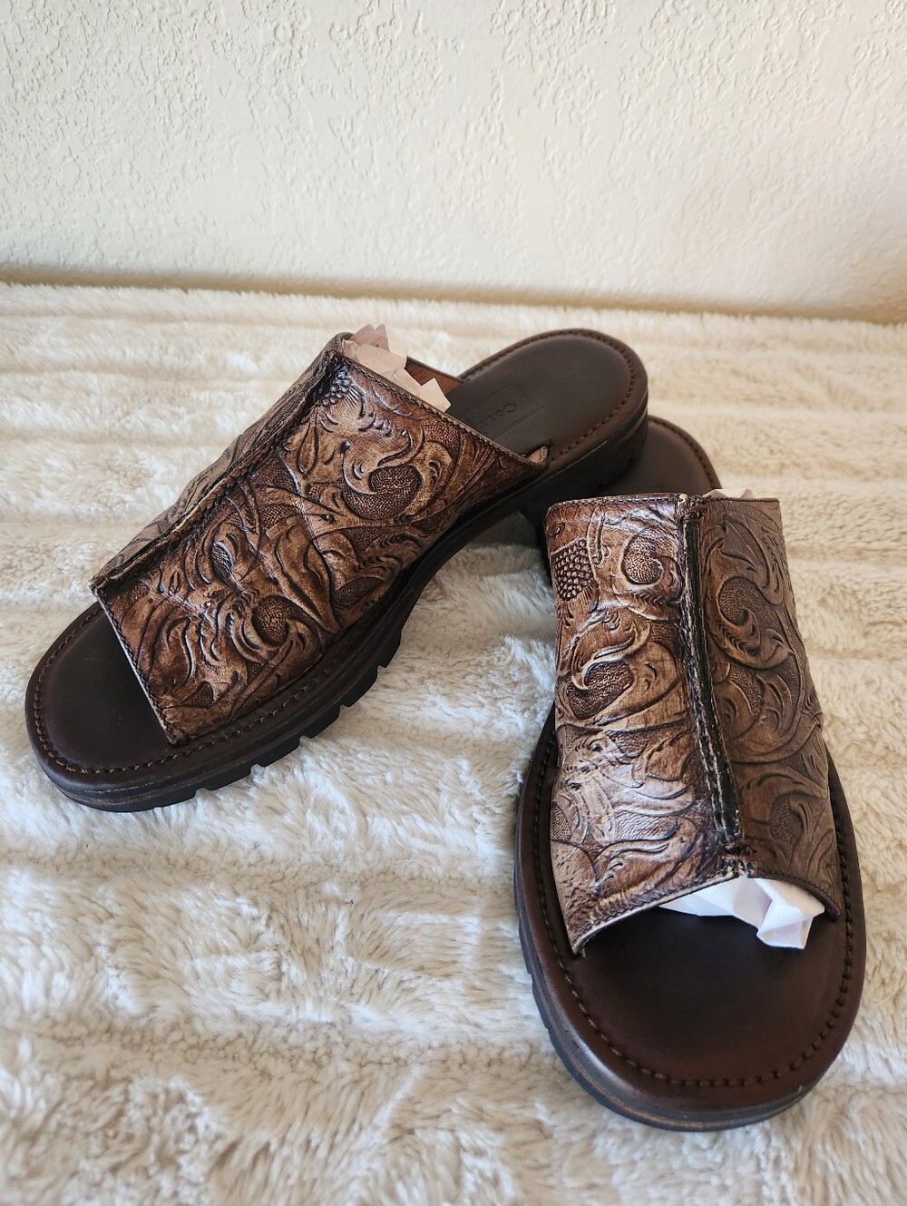 Cole Haan Brown Leather Embossed Sandals/Slides Women's Size 8 - Picture 3 of 16